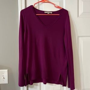 Fushia v neck sweater